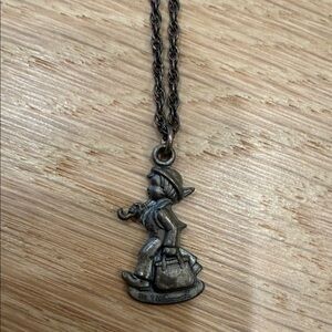 Vintage Style Bronze Pendant Necklace